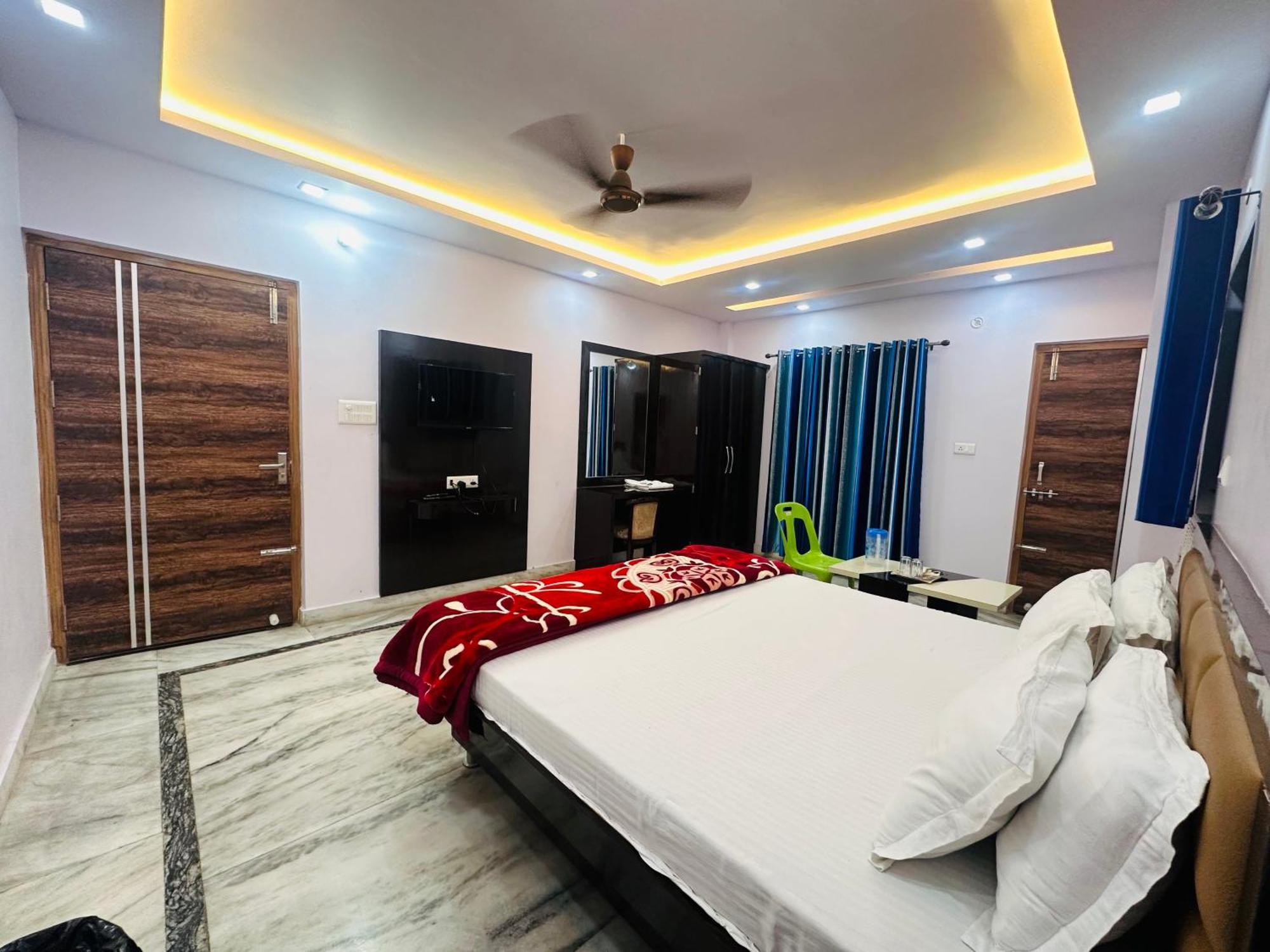 Hotel Pink Paradise Gorakhpur Exteriér fotografie